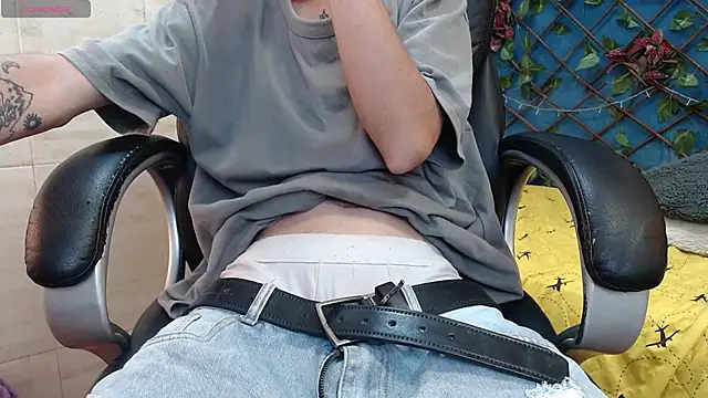 LucassSmith11's Live XXX Chat