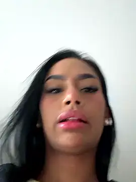 XXX chat uživo modela ChloeMoon9