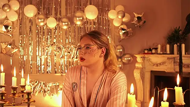 Jes_Solar élő XXX-chatje