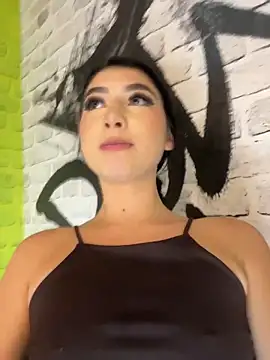 XXX chat uživo modela BadLilAngelXXX