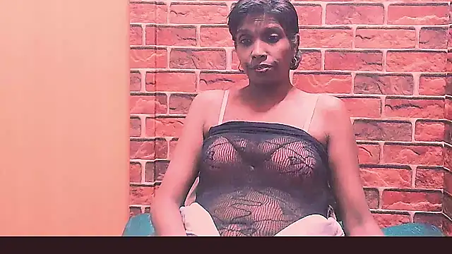 Fuckable_Nasty_MILF's Live XXX Chat