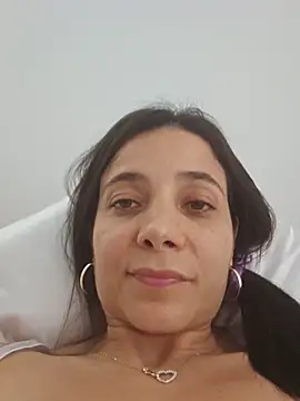 XXX chat uživo modela miaeyex