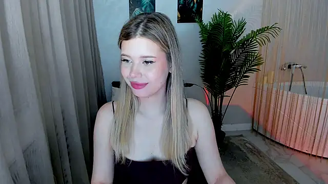 FollowLoveen Live XXX chat
