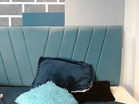 XXX chat uživo modela AliceSmity__