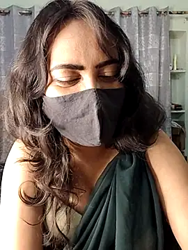 XXX chat uživo modela Alana_curise