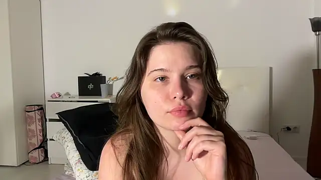 XXX chat uživo modela PonyChika