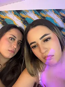 XXX chat uživo modela Antonella_Julieta