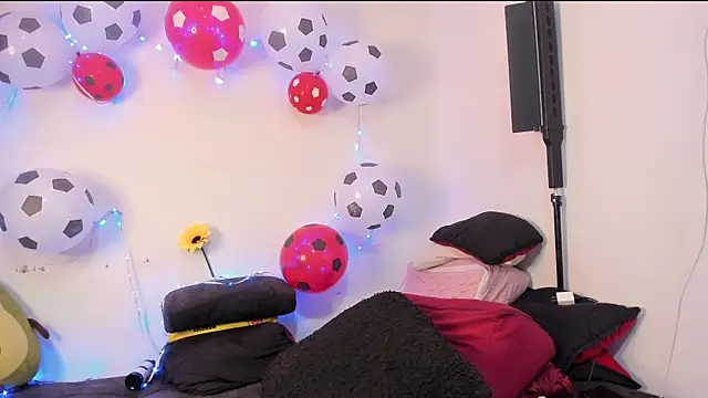 HeyAmaraa's Live XXX Chat