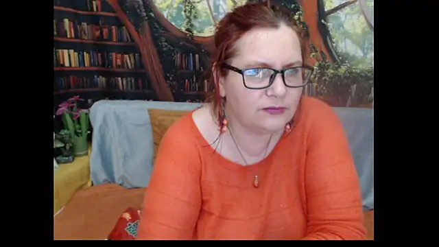 PlayfullMature Chat XXX in diretta