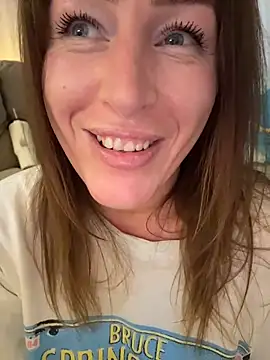 ChristinaSiemone's Live XXX Chat