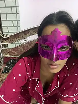 Show de Priyanka011 na webcam