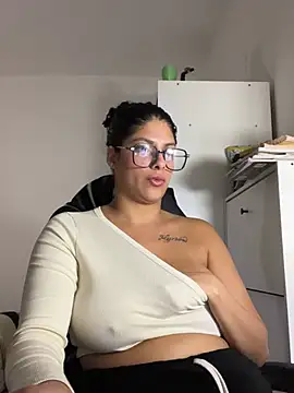 Shurabig's Live XXX Chat