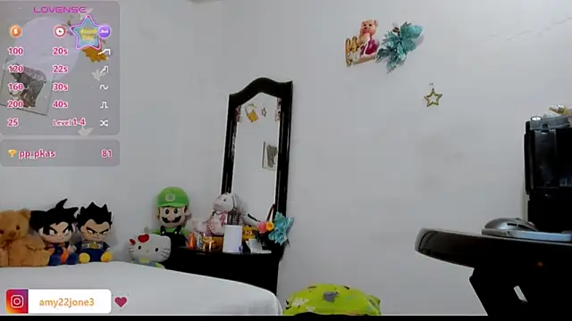 XXX chat uživo modela Amy_jones77