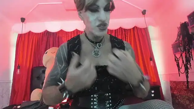 XXX chat uživo modela Lilith_madame_satan