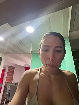Chat XXX en directo de Niky_777