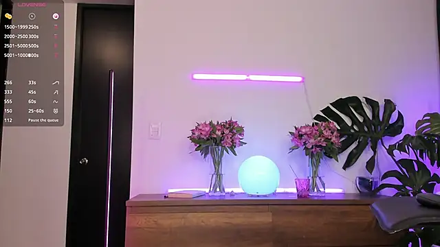 ariana_fitl_'s Live XXX Chat