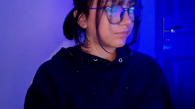 Chatroom XXX en direct de sophiievv