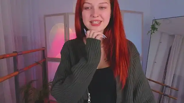 Oki_Mie Chat XXX live