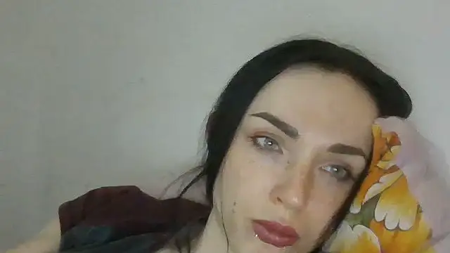 XXX chat uživo modela Trinsy_Love