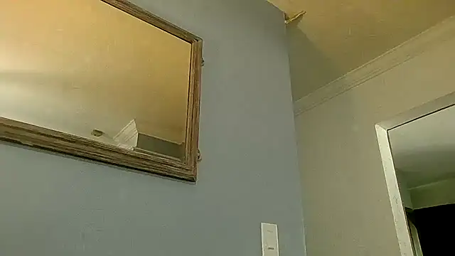 bmnn2244 Show in webcam