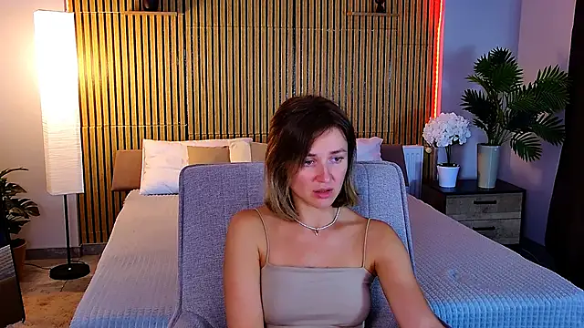 XXX chat uživo modela EmeraldGlow
