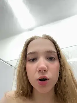 XXX chat uživo modela bambi_lu