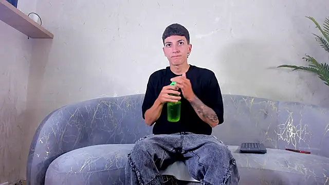 Živý XXX chat Gian_Rossi