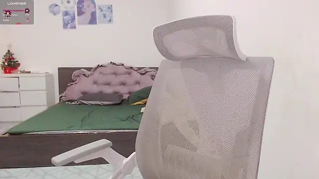 Chat +18 de Yi-Bonnie ao vivo