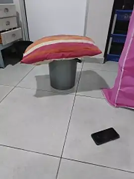 Bra-G Chat XXX live