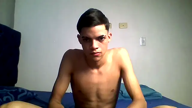Czat XXX na żywo – Latinos_2001