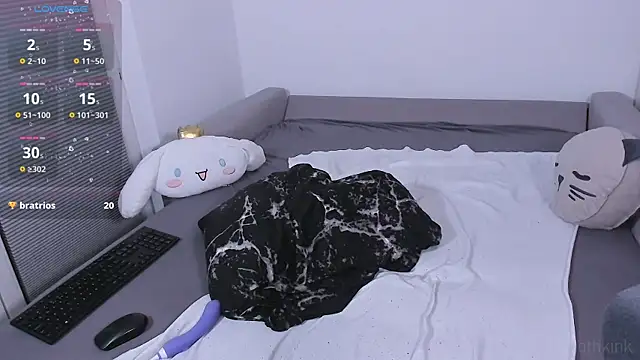 mothkink Live XXX Chat