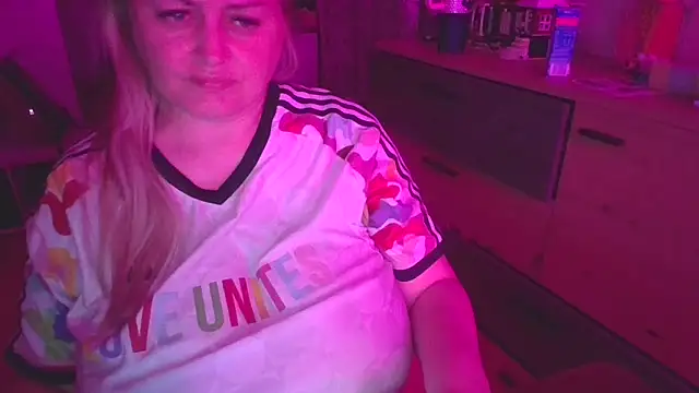 Meliss_Official9 – Live XXX-chat