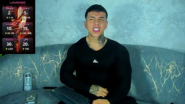SalvatoreDmore Live XXX-Chat