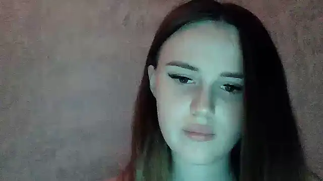 SweetLoraa Live XXX-chat