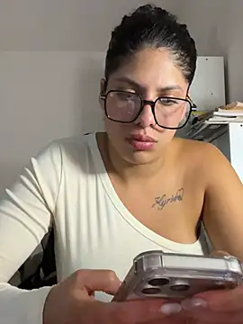 Shurabig live XXX chat