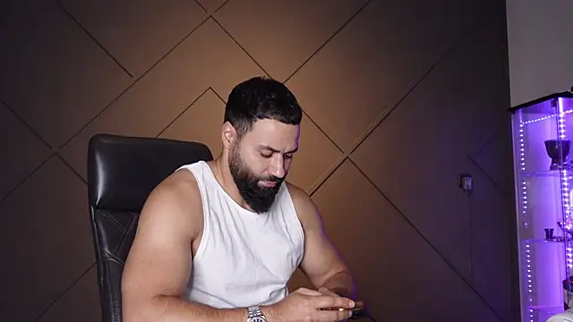 mattmasterss XXX чат на живо