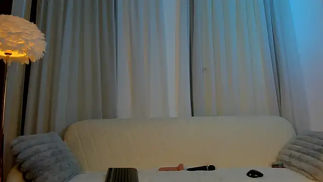 ValentinaMonroee – Naživo XXX chat