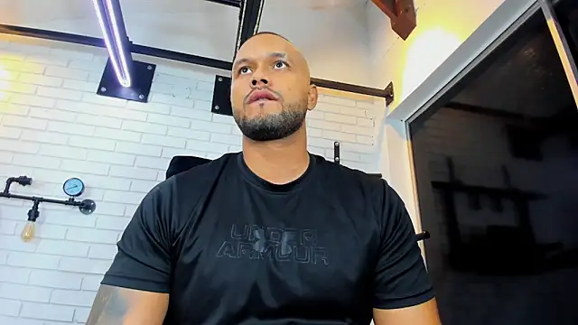 Chat +18 de CharlieGrifinX ao vivo