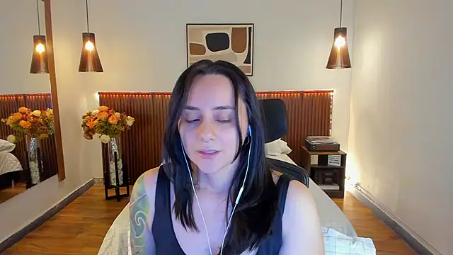 KatherineBond – Naživo XXX chat