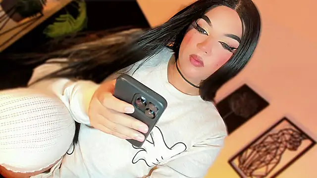 Chat XXX ao vivo de misstreslatin
