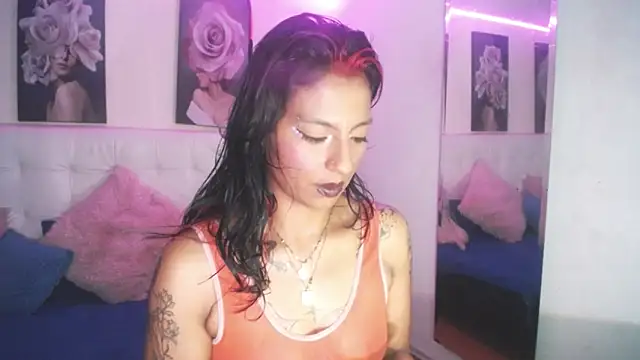 Chat +18 de SamathaMay ao vivo