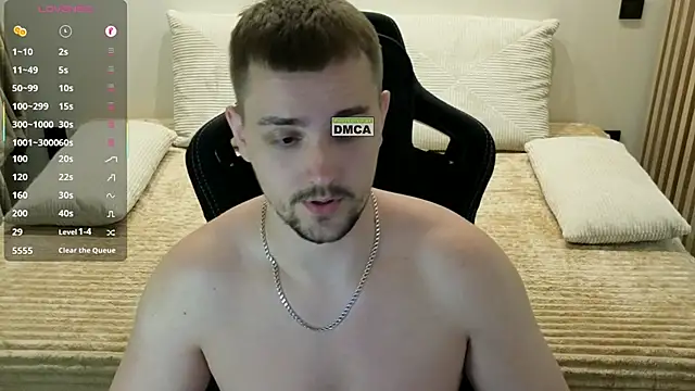 Larstar01 Chat XXX in diretta