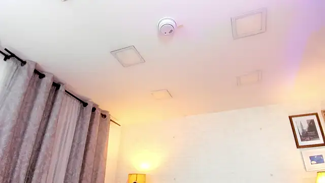 Chat +18 de JenniferAuriston ao vivo