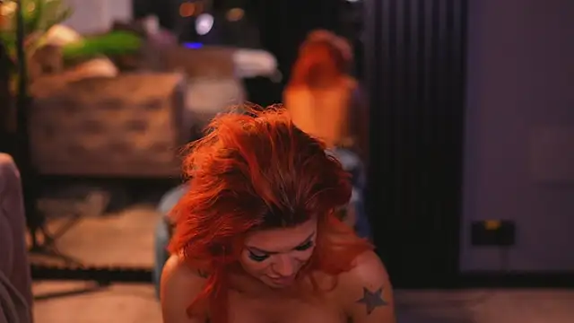 แชท XXX สดของ CamillaStarrX