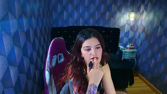 LiaHarryis Adlı Modelin Canlı XXX Sohbeti
