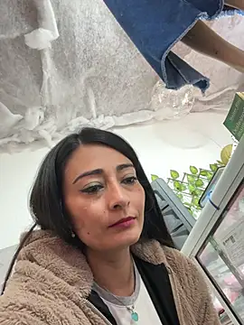 IsabellaMariet live XXX chat