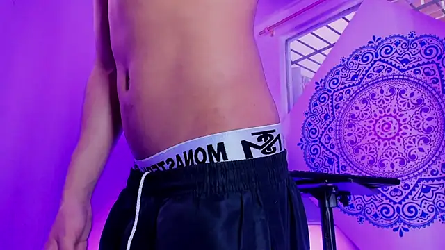kroddy_sw_x's Live XXX Chat