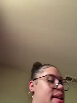 QueenNuttCollector Live XXX Chat