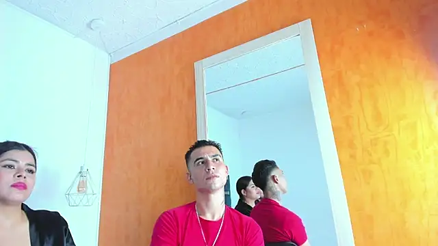Chat XXX en directo de Irina_and_Max