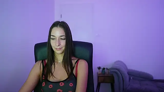 Živý XXX chat Crystalbrunette18